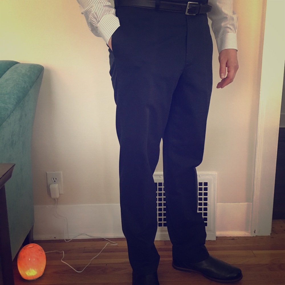 Brooks Brothers Advantage Chinos. W36/L34 Navy